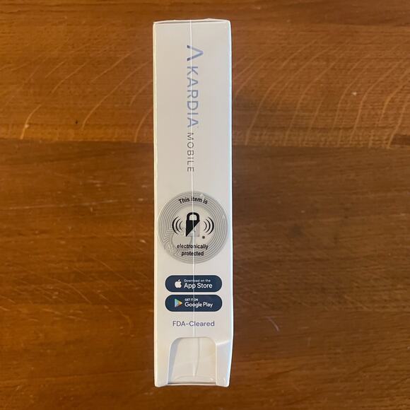 AliveCor KardiaMobile Mobile 1-Lead EKG - Smartphone Not Included - Must Use Own - Picture 3 of 5